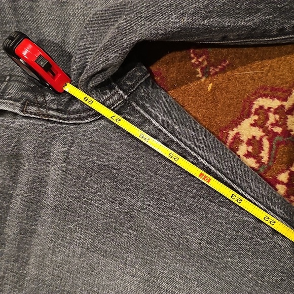 Levi's Women's Black Jeans - Picture 6 of 8